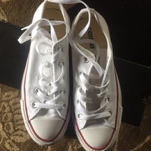 White Converse All Stars - Women’s 6/Men’s 4